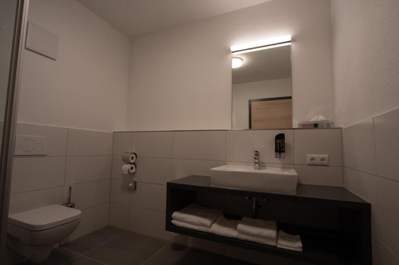 Central Hotel Wagenfeld Экстерьер фото