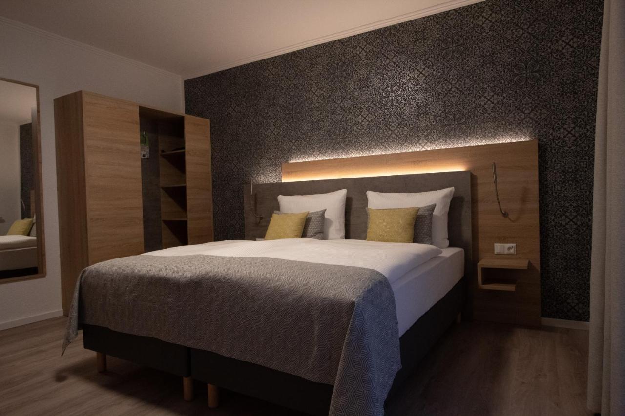 Central Hotel Wagenfeld Экстерьер фото